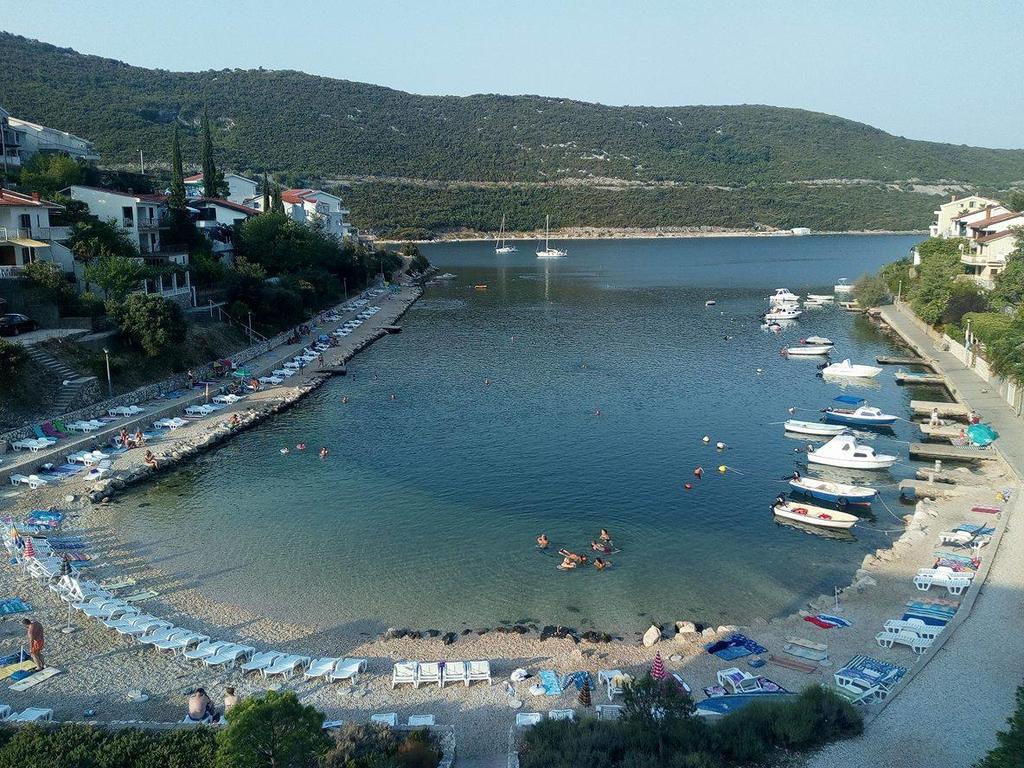 Apartmani Jopi Неум Екстер'єр фото