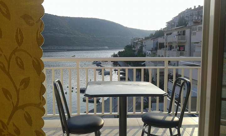 Apartmani Jopi Неум Екстер'єр фото